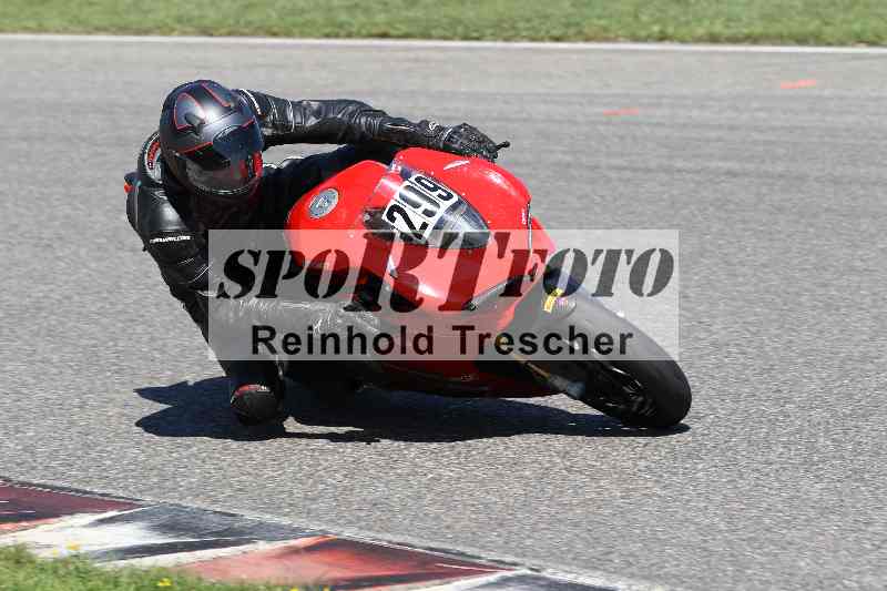 /43 08.08.2025 Discover the Bike ADR/Race 3 rot/299